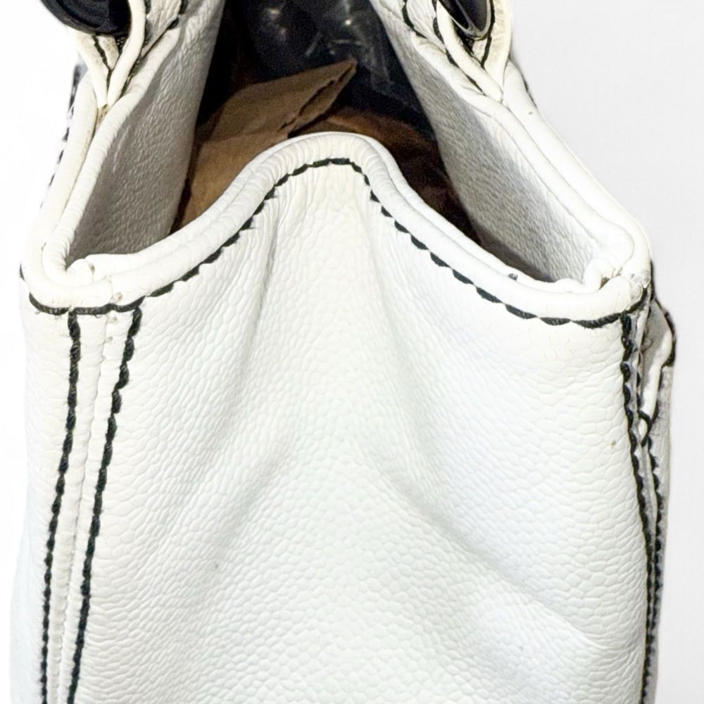 Rare Vintage CHANEL Black and White CC Logo Chain Dual Top Handle Tote - Picture 8 of 16